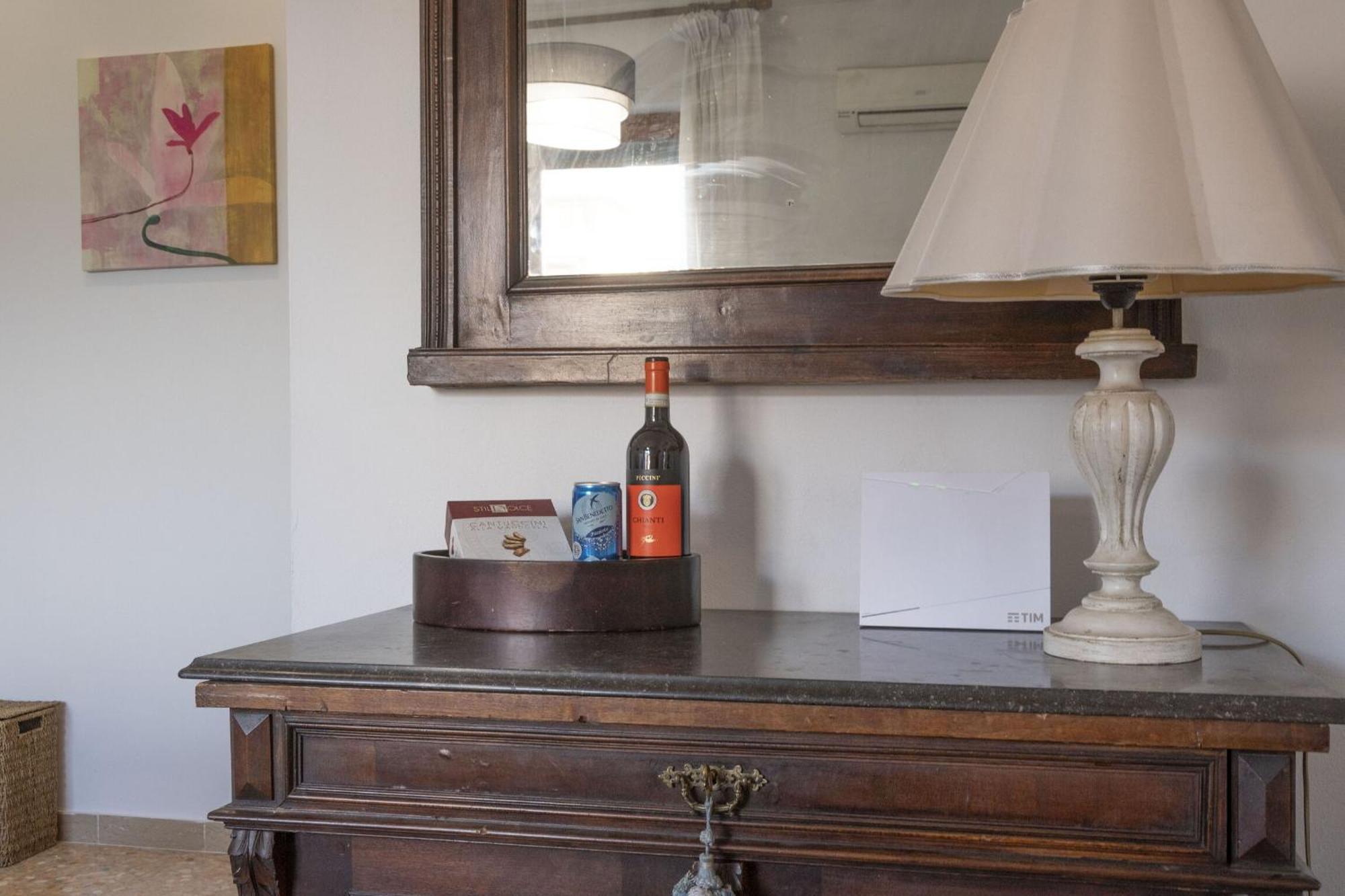Italian Experience-Florence Suite Retreat Bagian luar foto